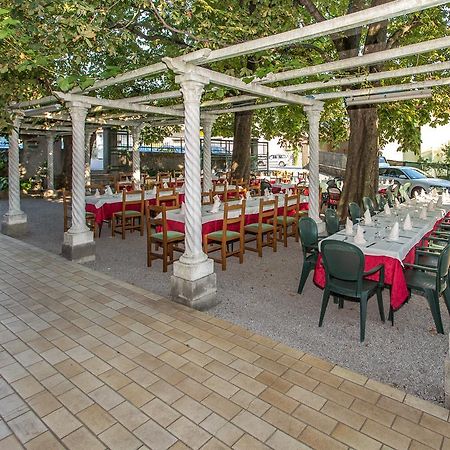 Hotel Krizman Monrupino Екстер'єр фото