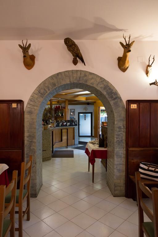 Hotel Krizman Monrupino Екстер'єр фото
